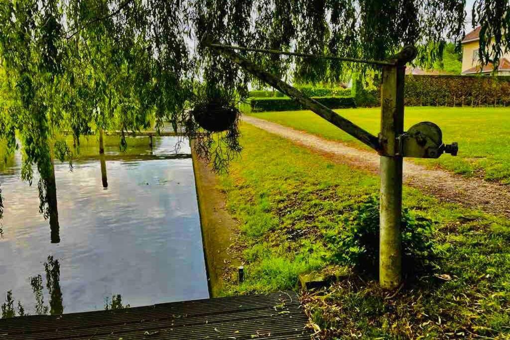 Charmante villa aan de Leie (optie op boot) Sint-Martens-Latem Buitenkant foto